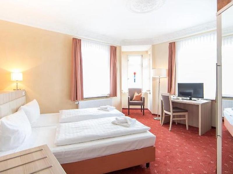 8FE85627D0143CDD945E43DEF50E9009