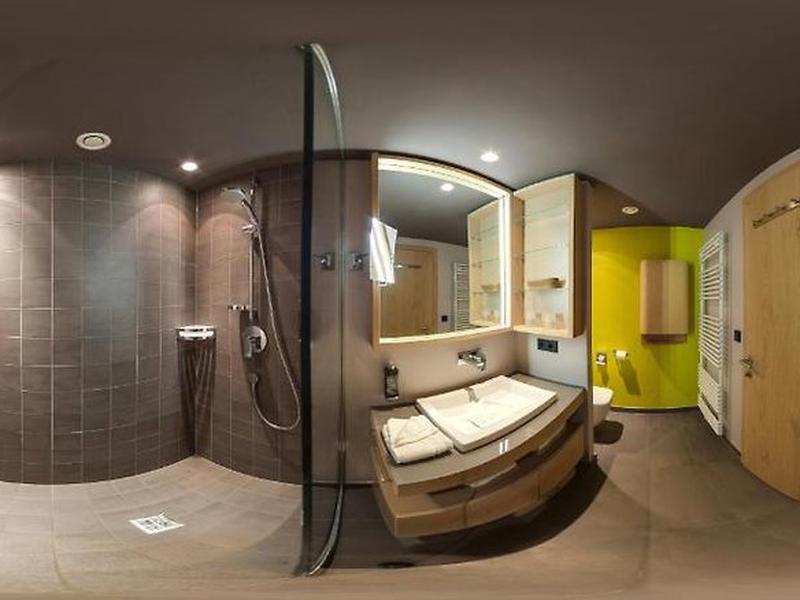 E389A571CC062120274E5EEB82FC01EE