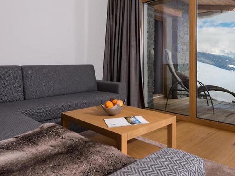 33243FCD0E6307C131E0F20BDA529FF5