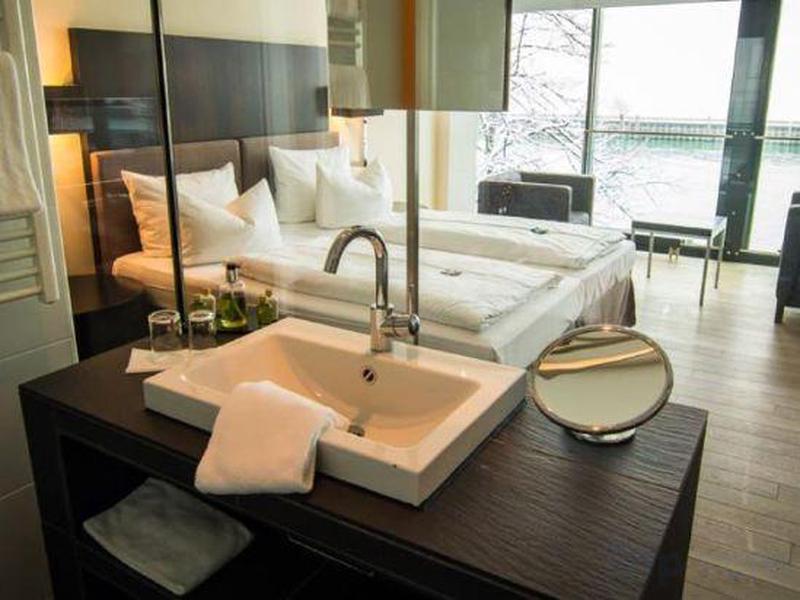 ADF3407FC86D97E1A2EDBADC68874207