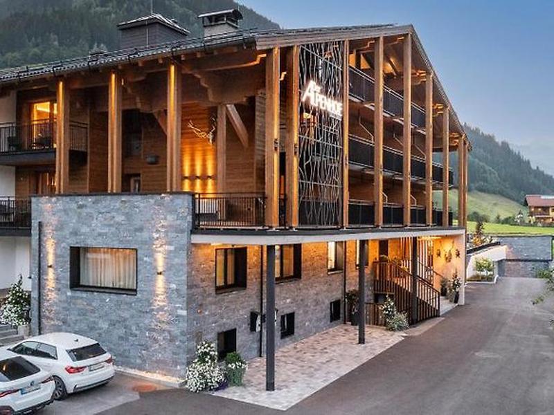 9283AF55D3493D8FCEE768504DBE1BD5