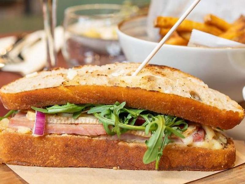 8FB52B0DCB13C7AF38BFA9279BB462B3