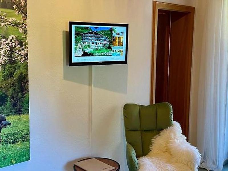 6A2A71A72D15A3A9B7437FE4EF045DFD