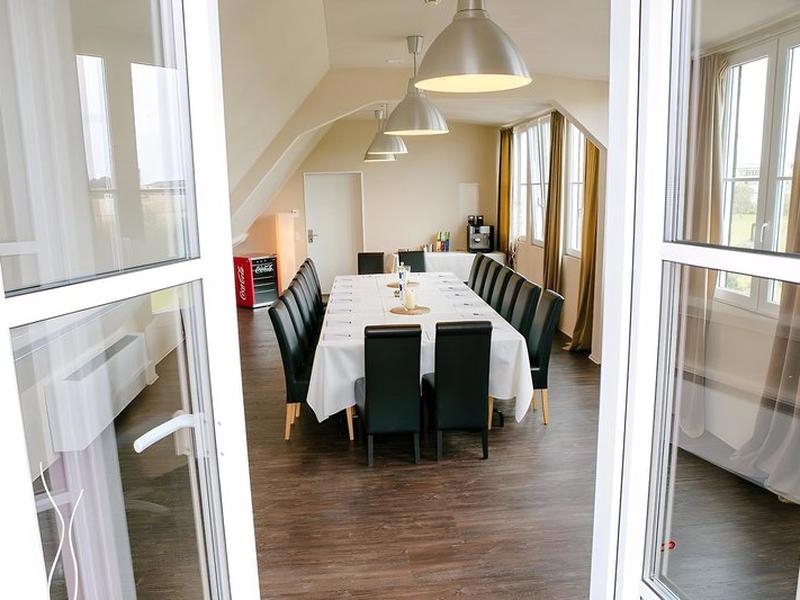 1A48F32A0E86A0A2A809710064808942