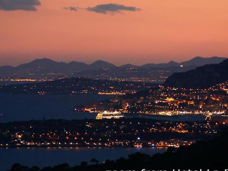 D8B139E3667B9D888F4447C0A776ACE0