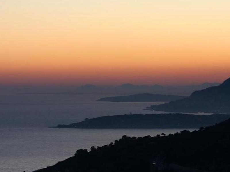 61A13E29294D7ECD129A459B0925C022