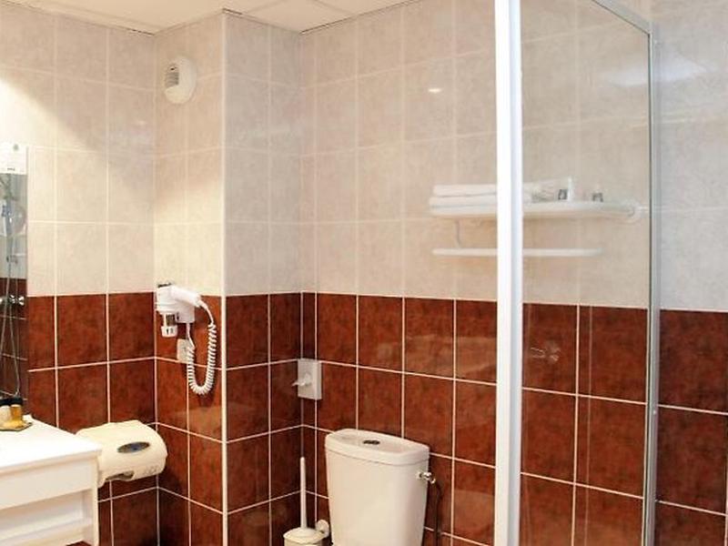 DC4D54CD70096505BFBE984CF8A187BF