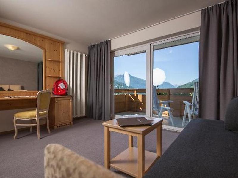 34ACF03D490BF853E86F2BD8F20387E2