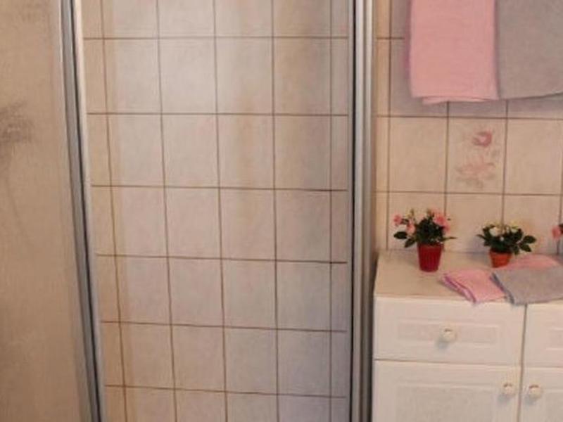 EC1EC79CA0B8F189F8D42C2897531777