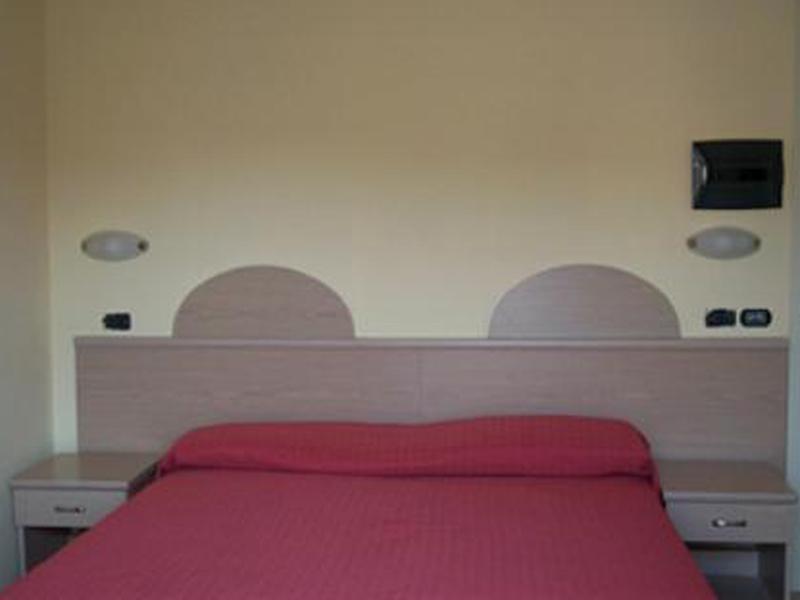 4FFBD6EE6BD0D827B3F5CD0EBFB20BBC