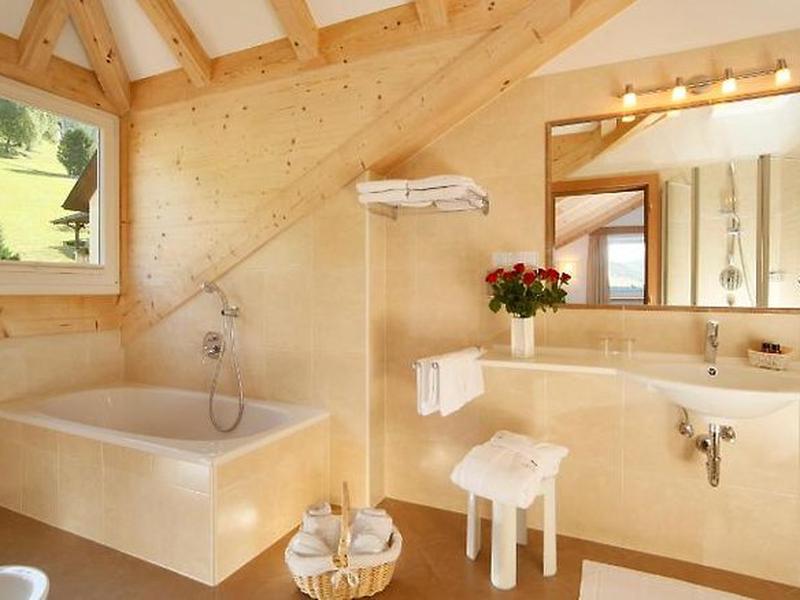 C358B79F9DB145C74347E384349CD584