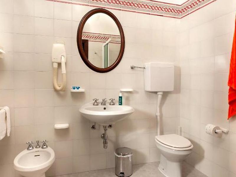 117C0D899E9044F930B78FA5AC0D2D13