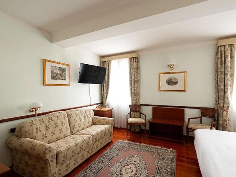 50963EC3FC886040DB1E9A361365DEA8