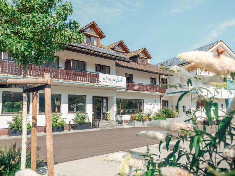 C5E5C77E43DE1C96F37E5B31FB4F14FB