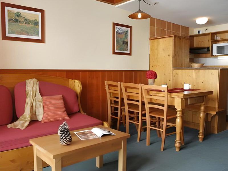 CC8D1D7564B3EE5EF7C9A0125C95569F