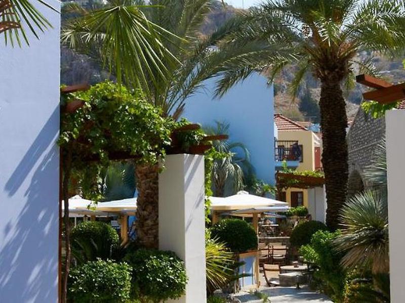 2422DC0F5CB9D0A923570C0D4468AF95