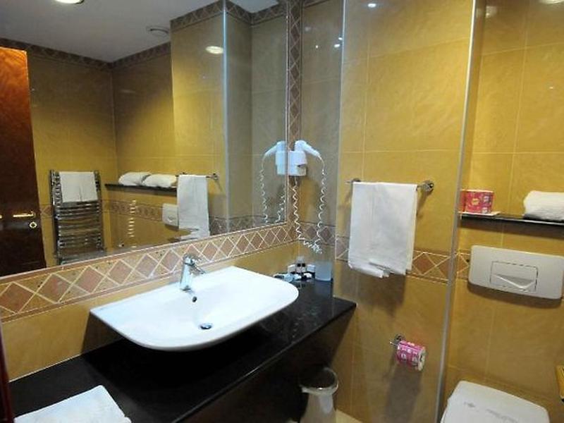 6E7C3234BCD783D95CB815F09159E96B