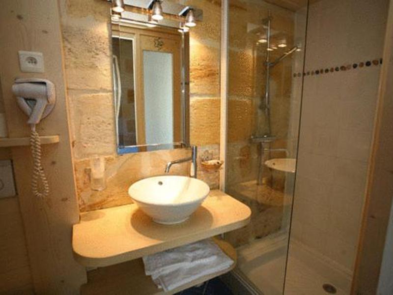 1696EB610E64A0562100BE7635AAA7E9