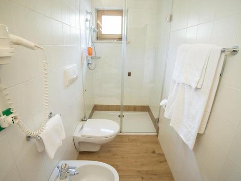 62F9846A4F980B08E2B772238605A95E