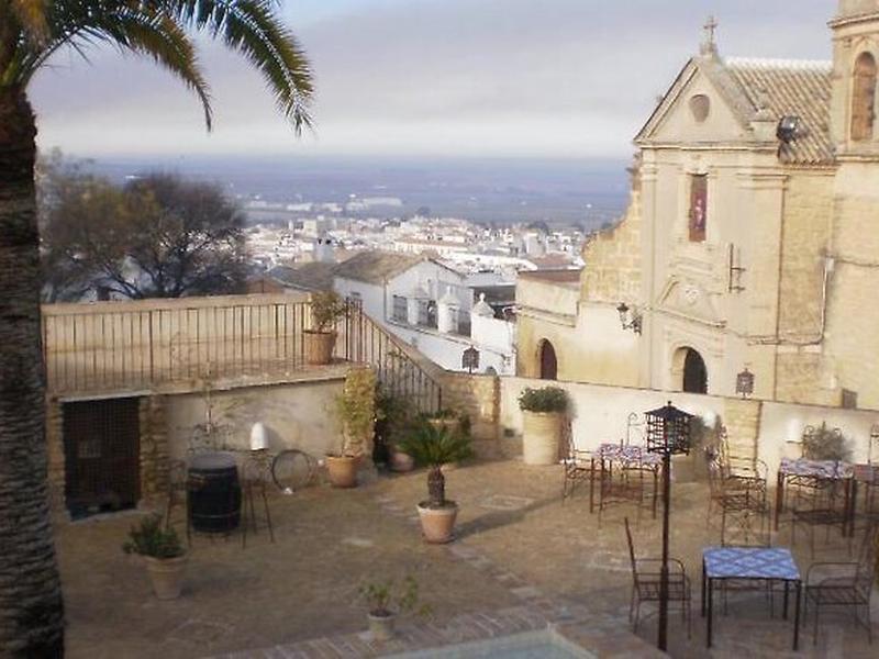 8B1F960950948EF8B1B8815A0F62E677