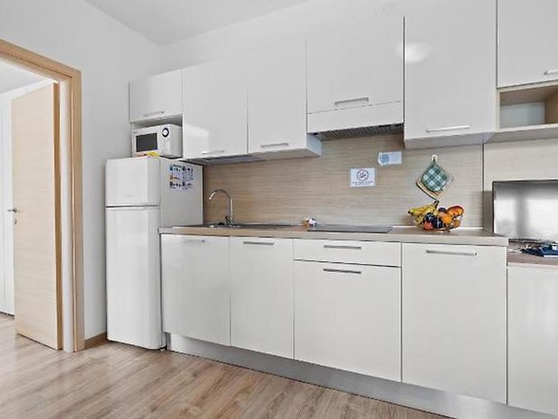 0AFBD75356405A97A09885C2372ED7FE