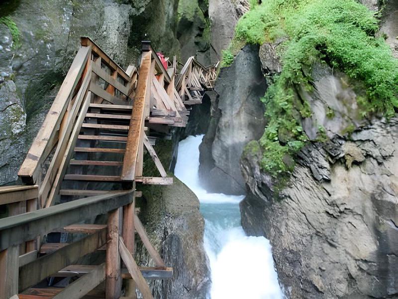 6BEA11C9110749CDD2477368EC06F1BA