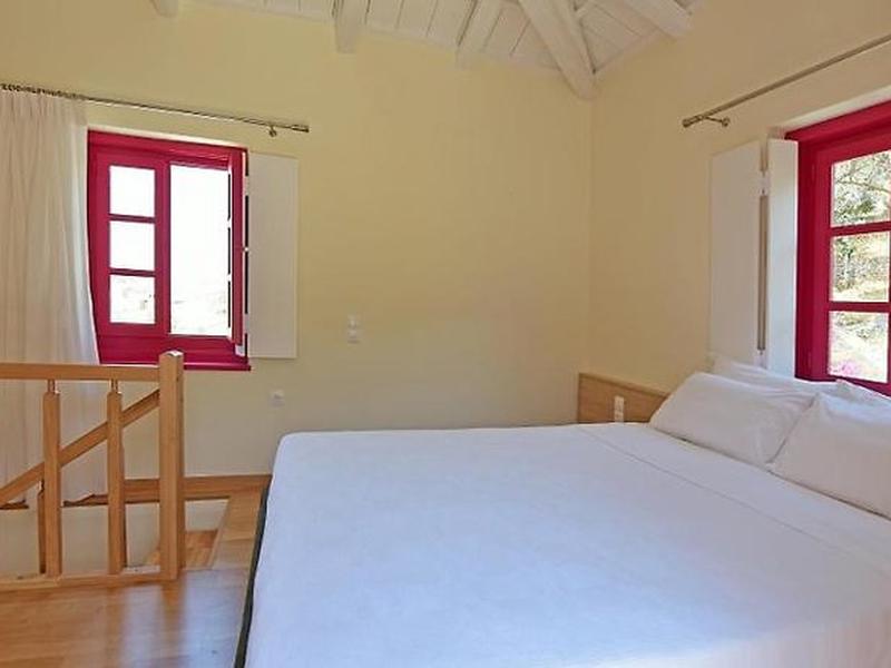 96907919AE31E0D7078BB0DF81946AB1