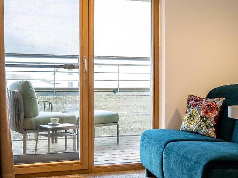 9C5571E227A129AA22326B2DCCF15EB5