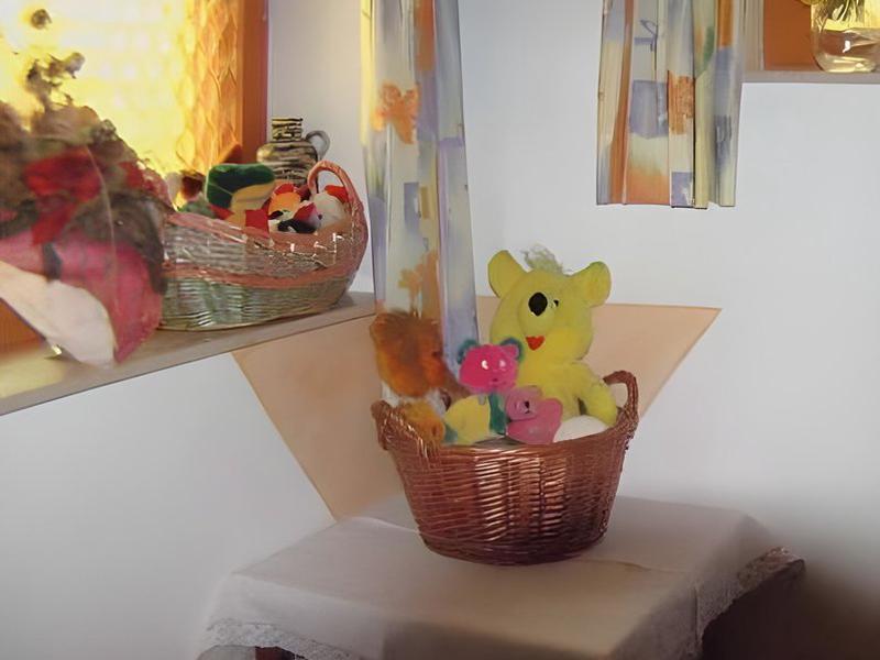 EB6B2278231B29A5AC00F2F90560B87B