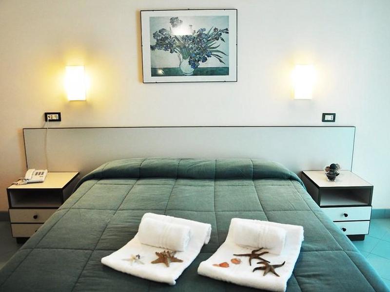 E3FC346A8E2FB164185F6F775FE777B4