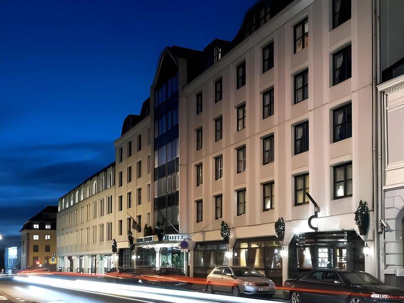 3BDDB355DA3DE95B62857920189EE282