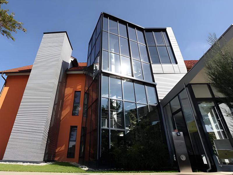 F7DF1C3ED266F74E9092632FBEE9BD21