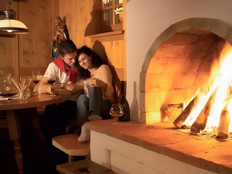 8FD40C10388B500016EEE7FB8D4F1563