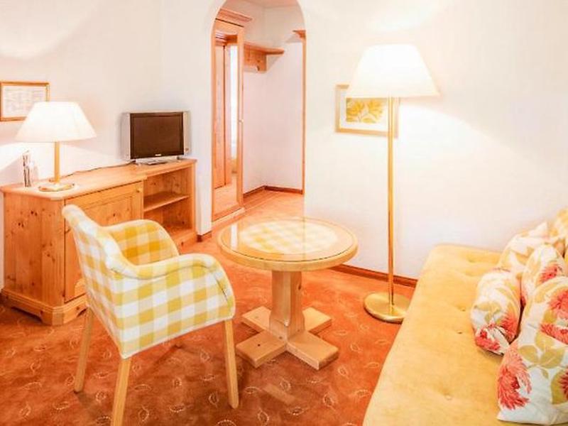 B9DA1D6C91C1A32833AD36EAA79A56DD