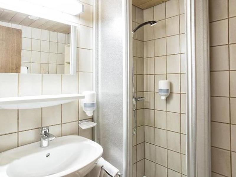 A5BB8D0654E938ABFCC0EB0CF5D27D78