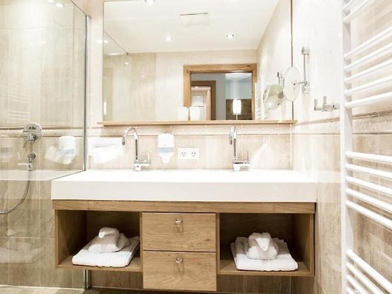 3F603CEDC6747B8A2DA924CEEC08885B