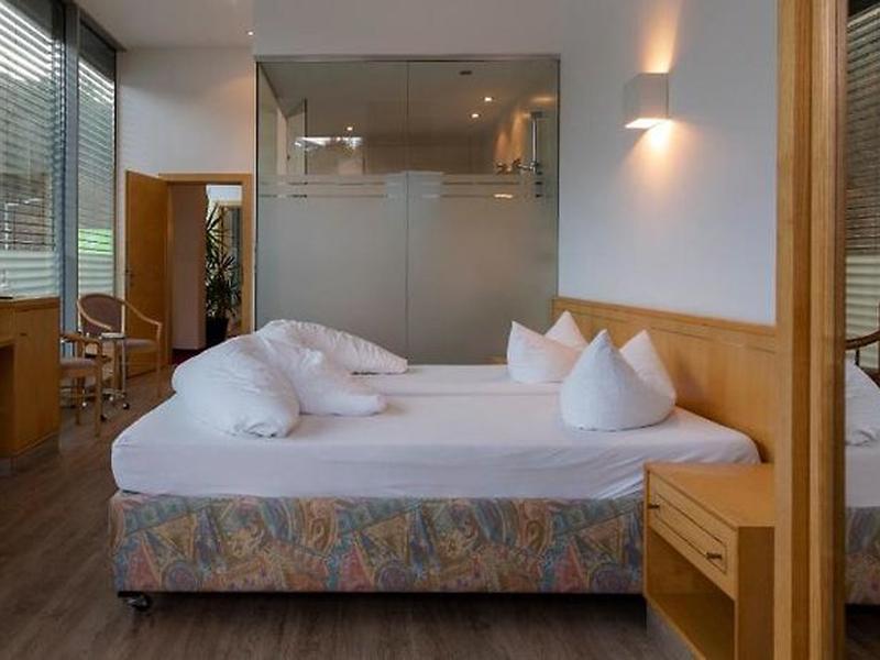 C195D008770BDC901F590E555BE2CB1D