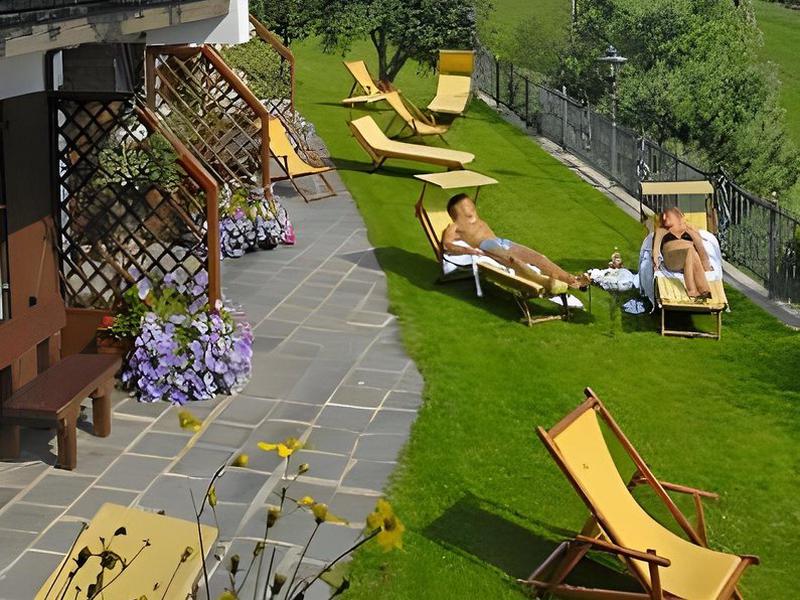 770AA8EE7EE30C716D2C556655E6E00C