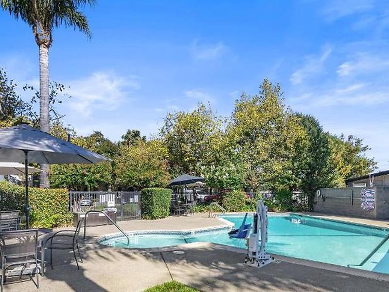 C10703E21431413BB43F58944187E031