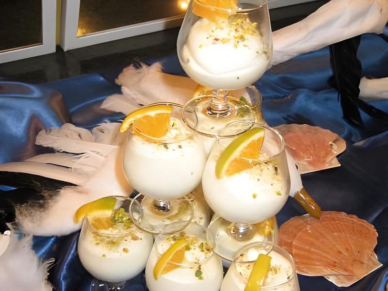 E7DAB2BCB4DF4C218A3880D22B6027A9