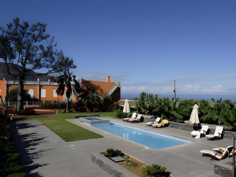 AEF07AC1314360BB9B82FFF5C140F055