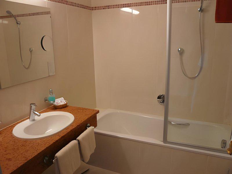 D97607401401BAECBA91F41DA1C48C05