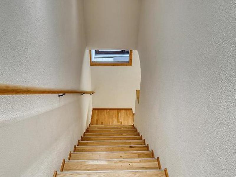 575545FAA562D4780DD06A6A0DB072B5