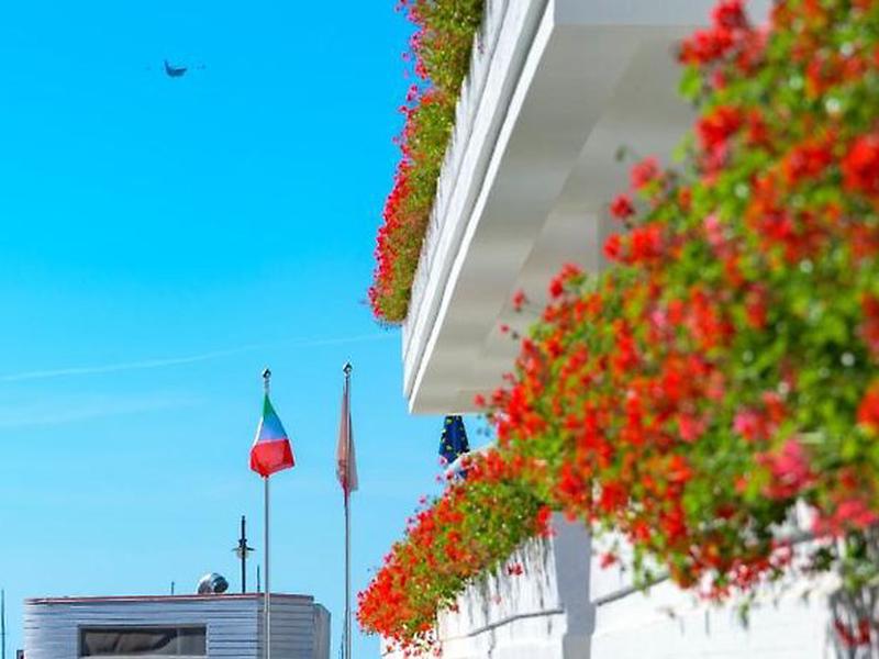 058697C8BEE8EBEFC5321DBEF1845372