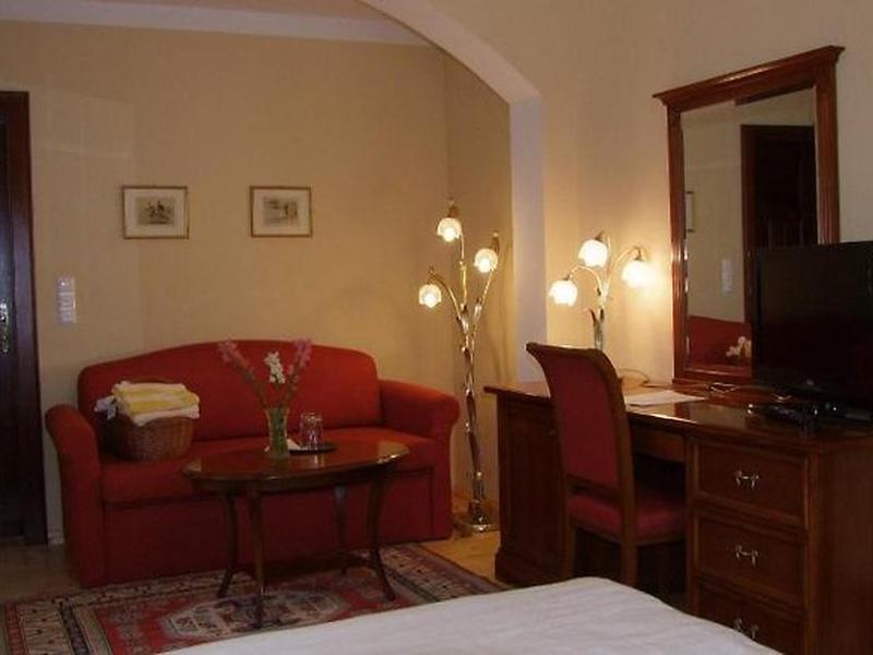 95B1F04A300B76F8882329084F93A036