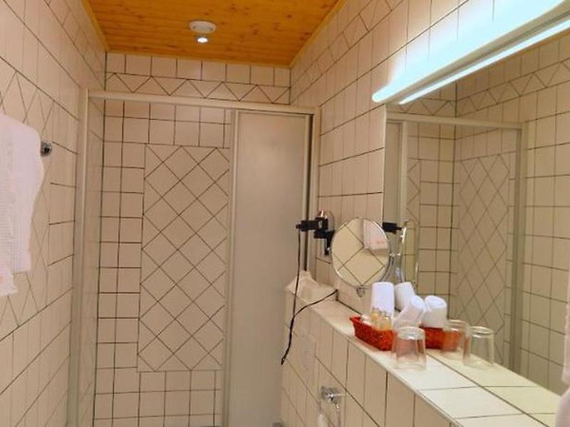 72764F9CBEA889216FF5005C96BCF6D1