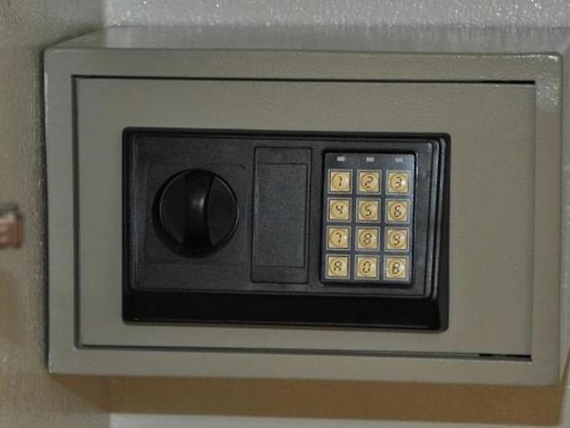 9C8E8985A0F81FA215901403C6835DA3