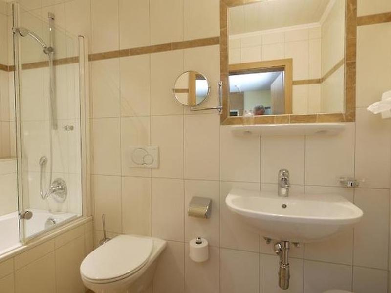 ADFC6FED9B40B64C4CD576C7D46E80AD