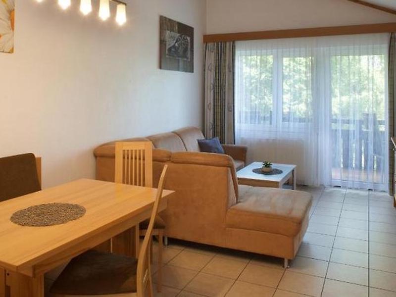 BD2E8CD2E661CFF9DFD7D0094C560919