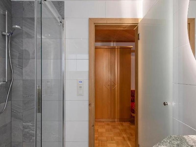 1D9206FA4FD0C24C1CEC008521EE8E4A